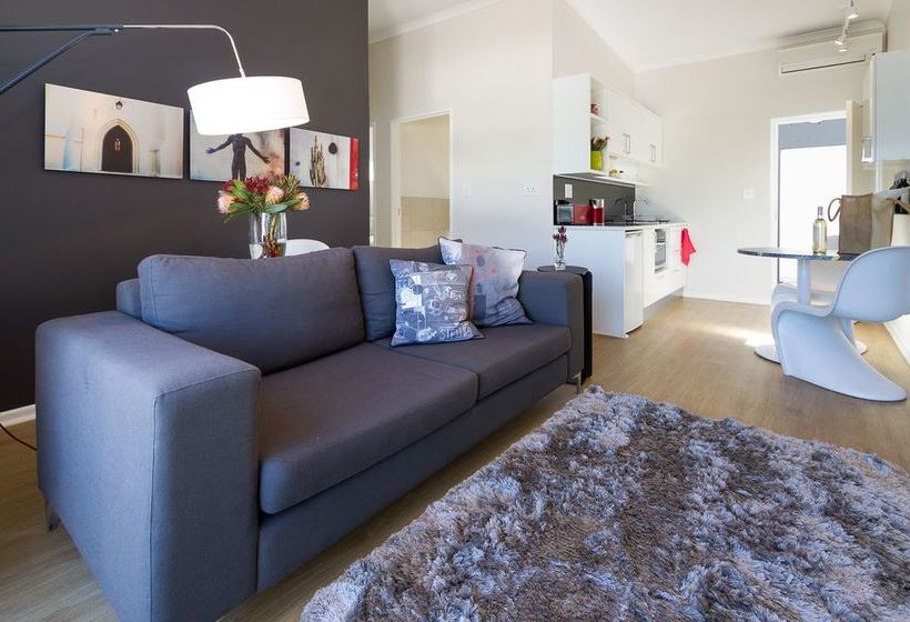 Quiver Tree Self Catering Apartments 6