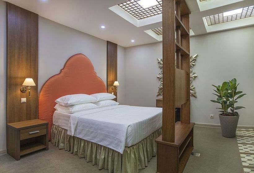 Resort Kailas Center Of Tibetan Medicine 10