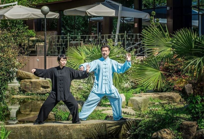 Resort Kailas Center Of Tibetan Medicine 15