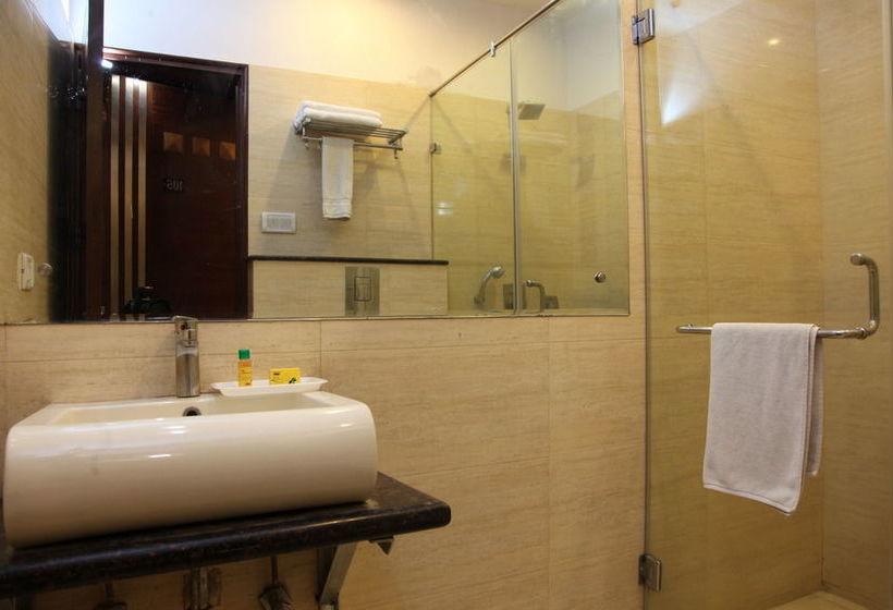 Hotel First Star F52 @ South City 1 18