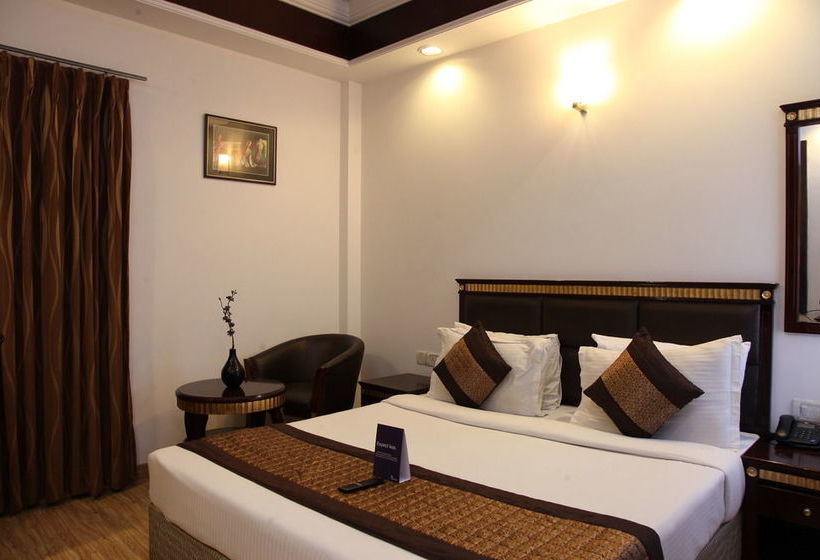 Hotel First Star F52 @ South City 1 8