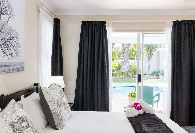 Pension Atlantic Beach Villa 17