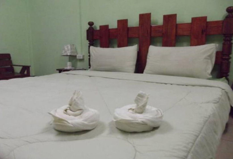 Hotel Baan Varitsara 2