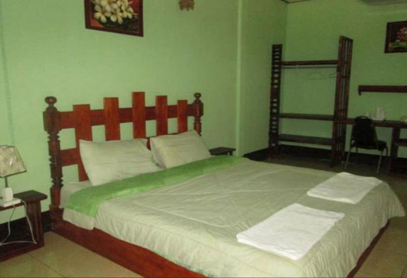 Hotel Baan Varitsara 8