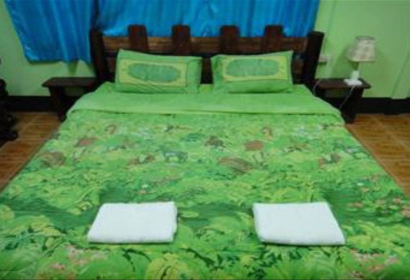 Hotel Baan Varitsara 9