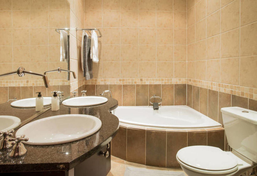 Pension Kloof Nek Suites 15