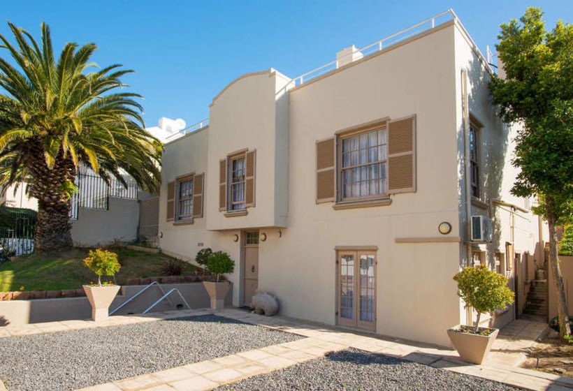 Pension Kloof Nek Suites 20