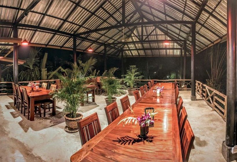 Hotel Anurak Community Lodge 19