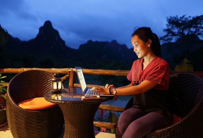 Hotel Anurak Community Lodge 3