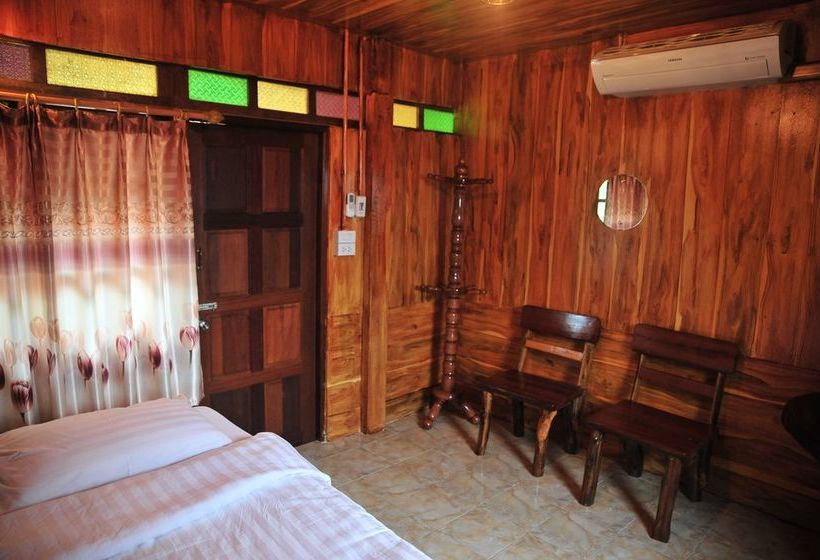 Hotel Athithara Homestay 10