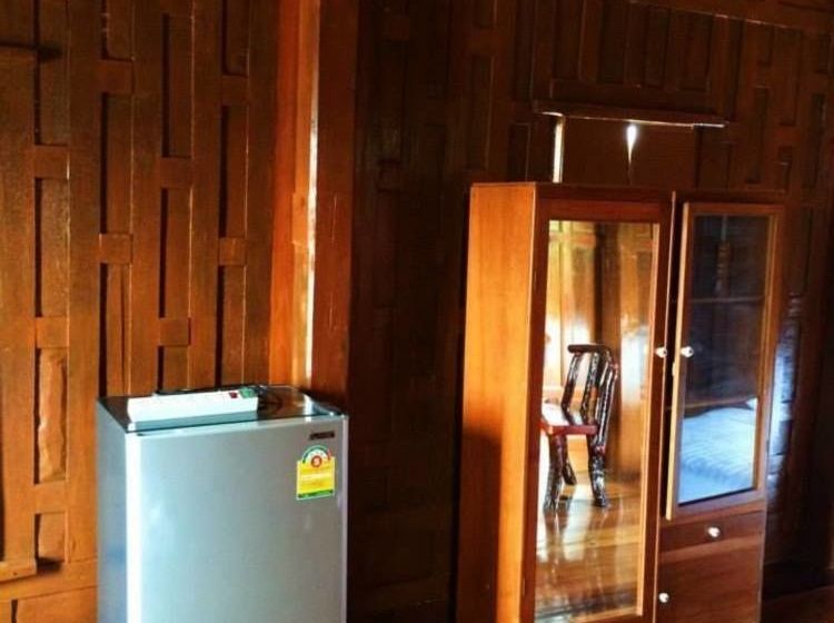 Hotel Athithara Homestay 2