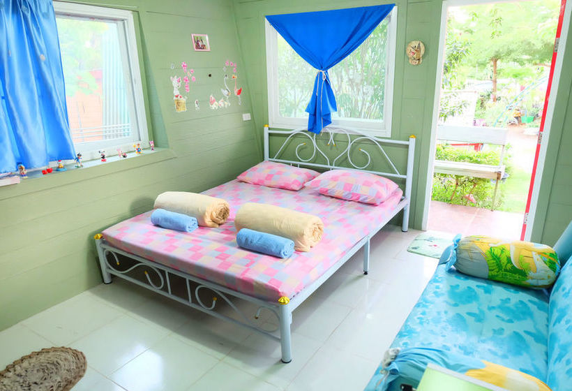 Hôtel A Houses Homestay 11