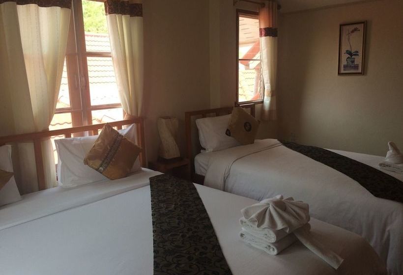 Pension Pornpong House 13