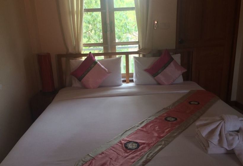 Pension Pornpong House 16