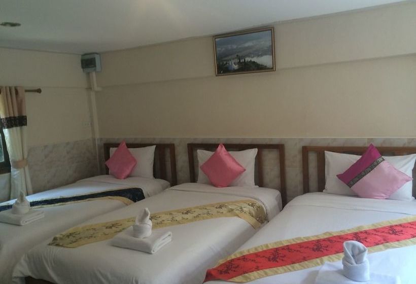 Pension Pornpong House 6