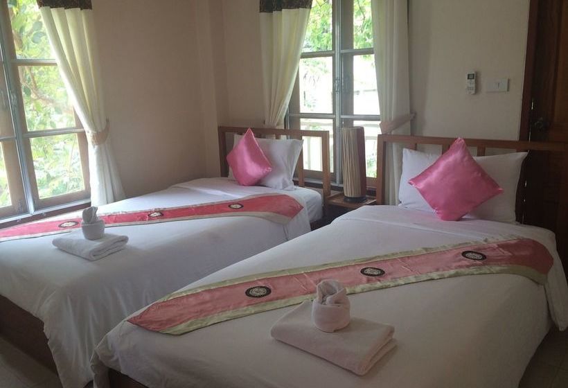 Pension Pornpong House 7