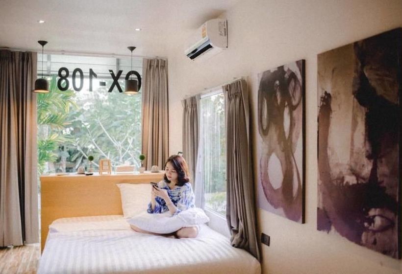 Hotel Crystal Box 18