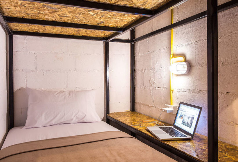 Koh Tao Loft Hostel 6