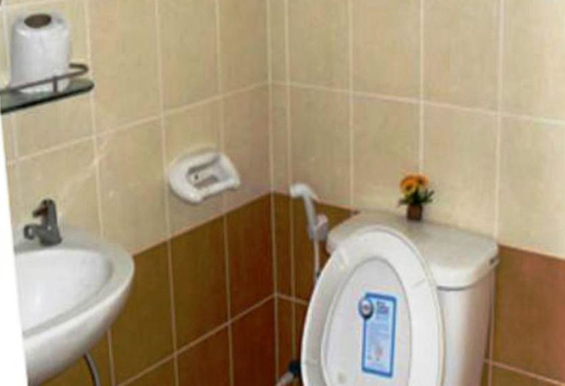 Pensão Thai Guesthouse 6