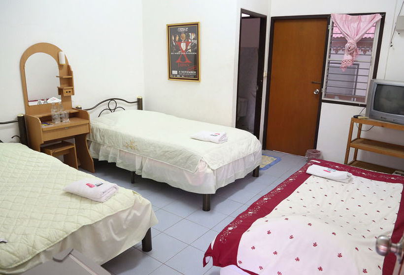 Pension Palm House 3