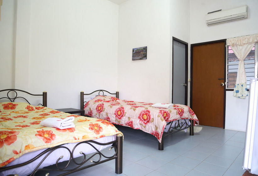 Pension Palm House 4