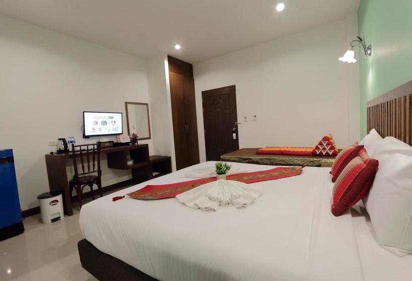 Hotel Bs Airport At Phuket 12