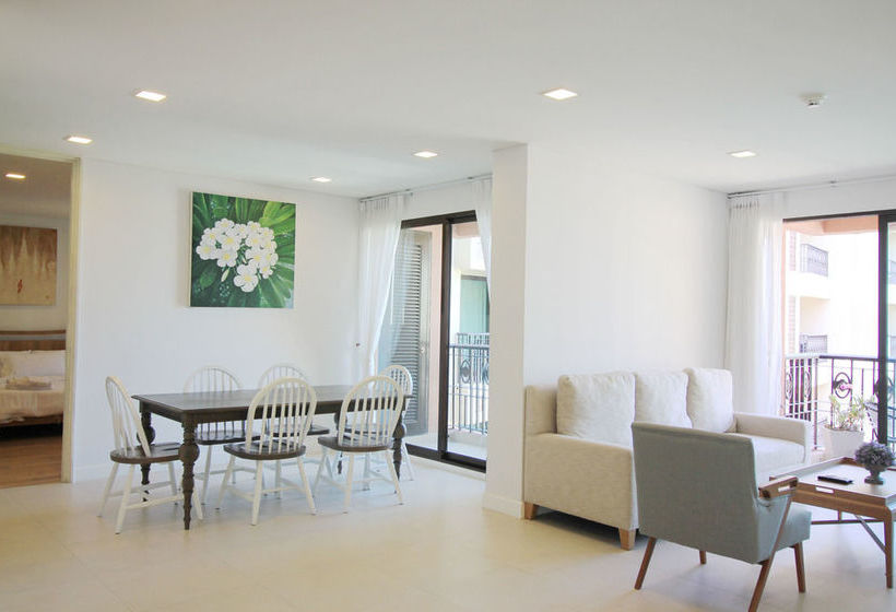 Hotel Marrakesh Hua Hin Serviced Apartment 17