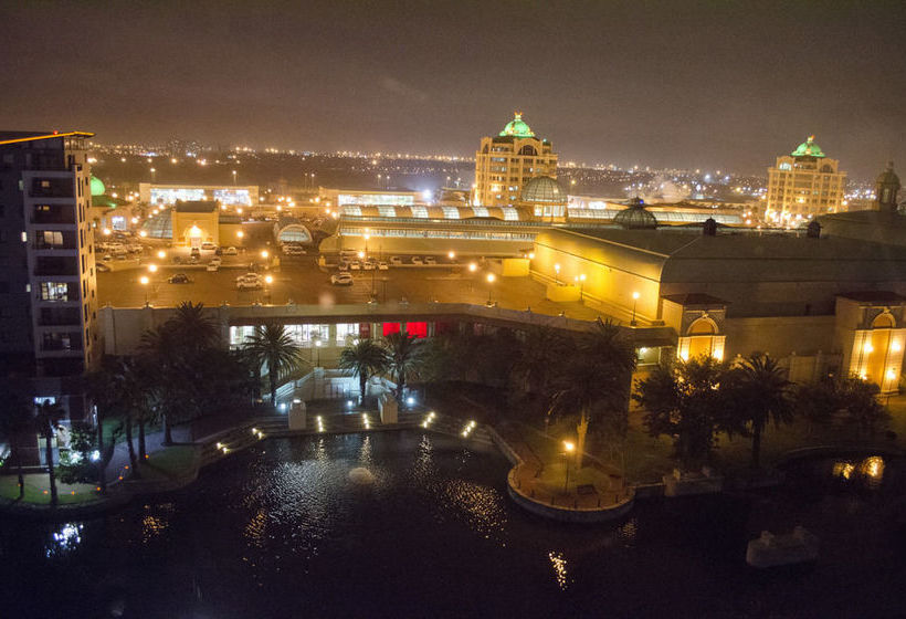 Manhattan Luxury Apartments 1