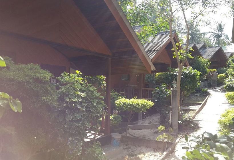 Resort Save Bungalows 11