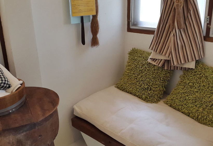 Pension Baan Rare Guesthouse 5