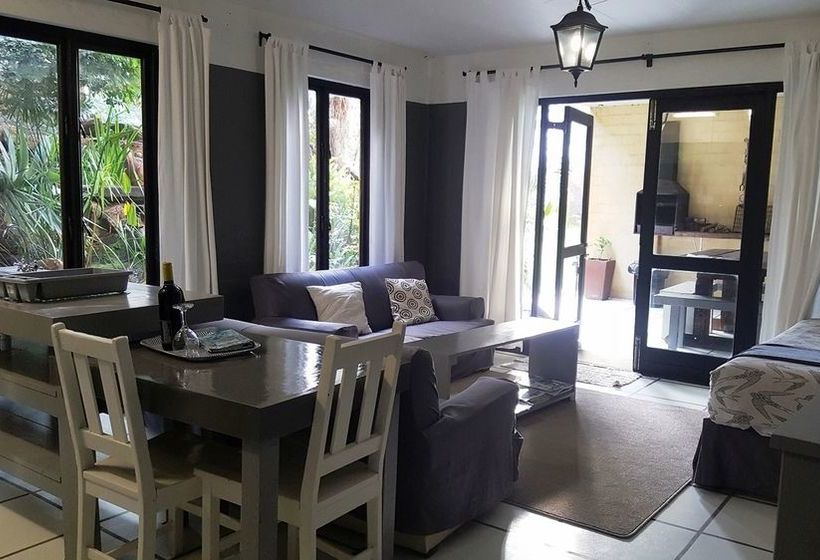 Pension Hornbill House 3