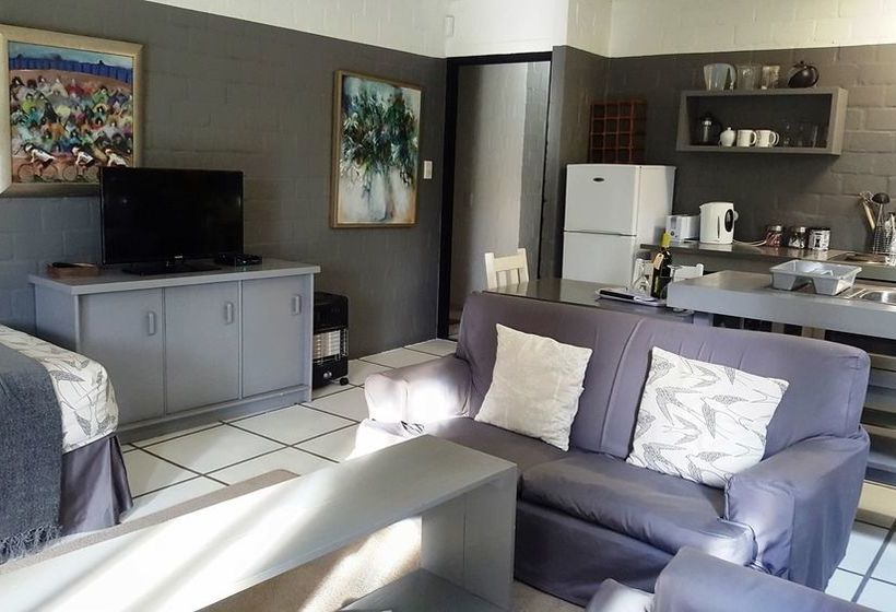 Pension Hornbill House 5