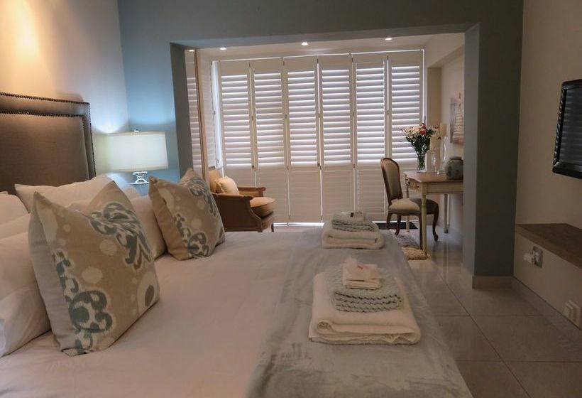 Island Way Villa Luxury Accommodation 13