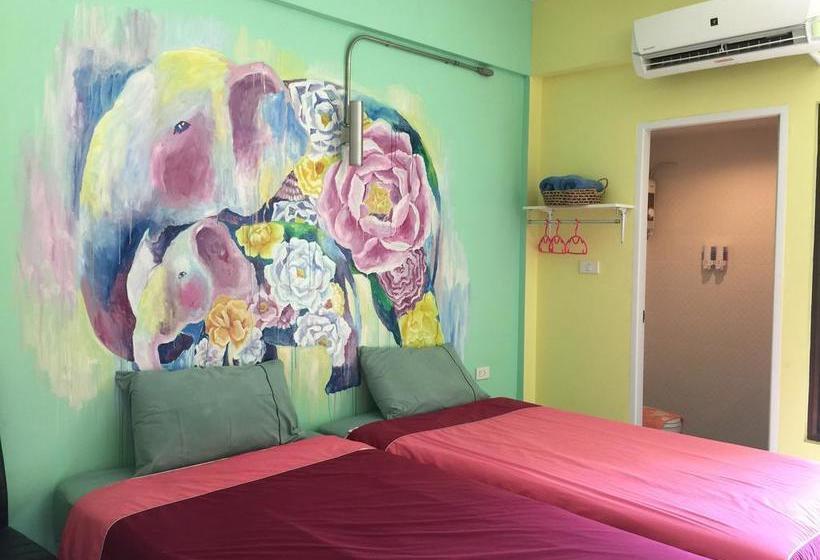 Hotel Chor Chang House 1