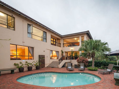 Bed and Breakfast Lavender Moon Guesthouse 3