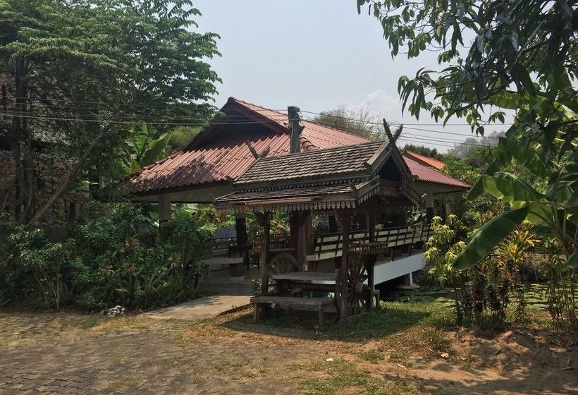 Hotel Rom Thai Guesthouse 10