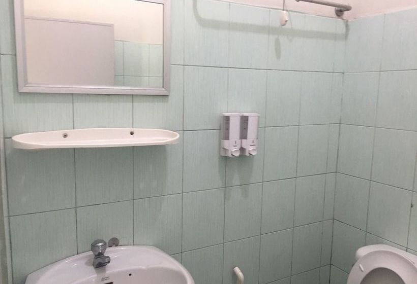 Hotel Rom Thai Guesthouse 8