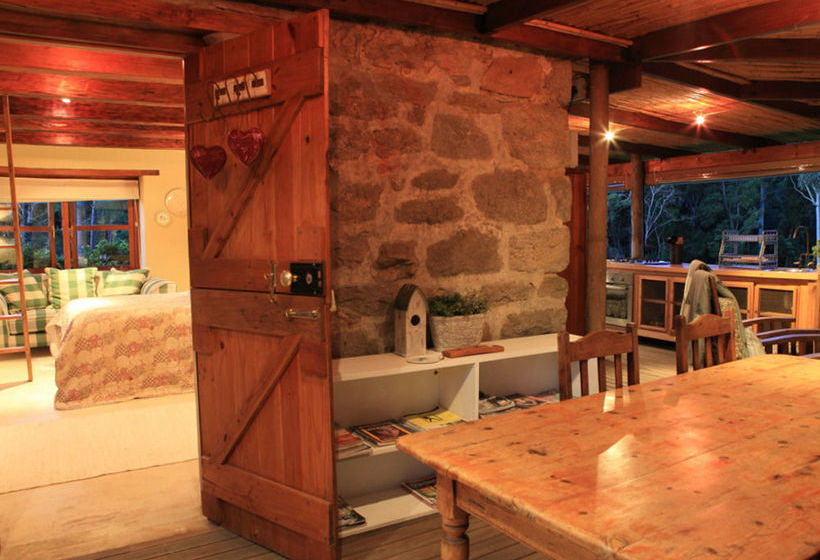 Oakhurst Farm Cottages 2