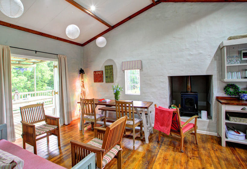 Oakhurst Farm Cottages 3