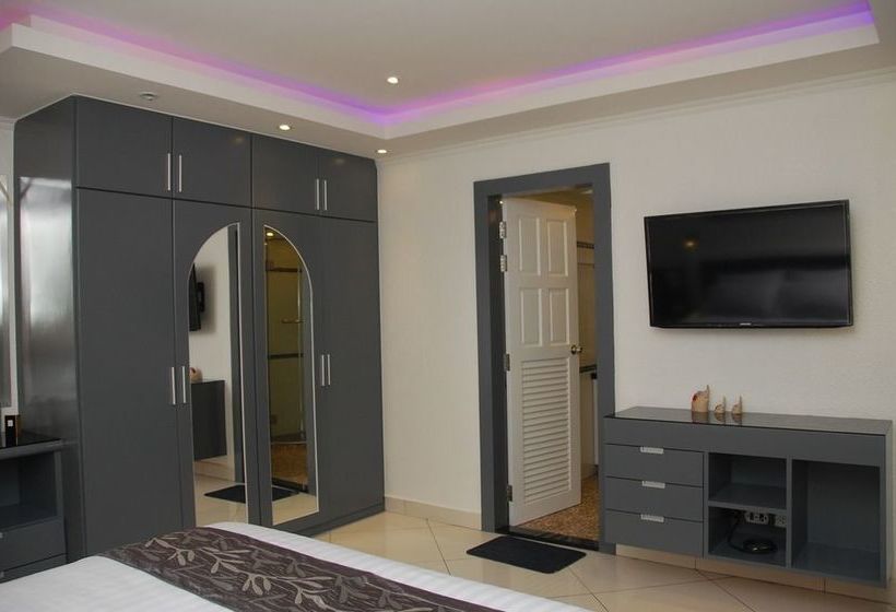 Hotel Sirikarn Residence & Luxury Apartments 19