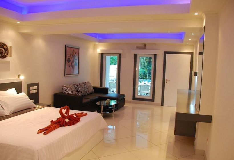 Hotel Sirikarn Residence & Luxury Apartments 2