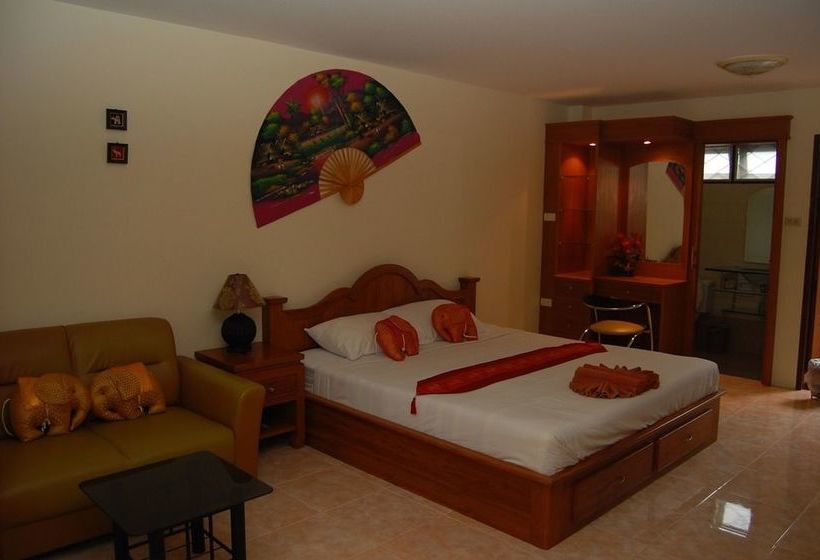 Hotel Sirikarn Residence & Luxury Apartments 5