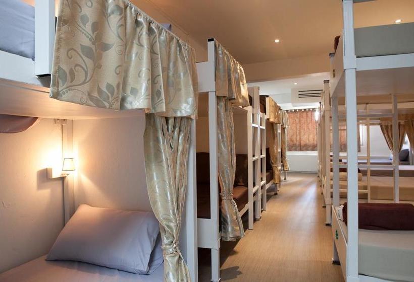 Hello Backpacker Samui Hostel 12