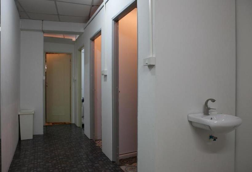 Hello Backpacker Samui Hostel 15