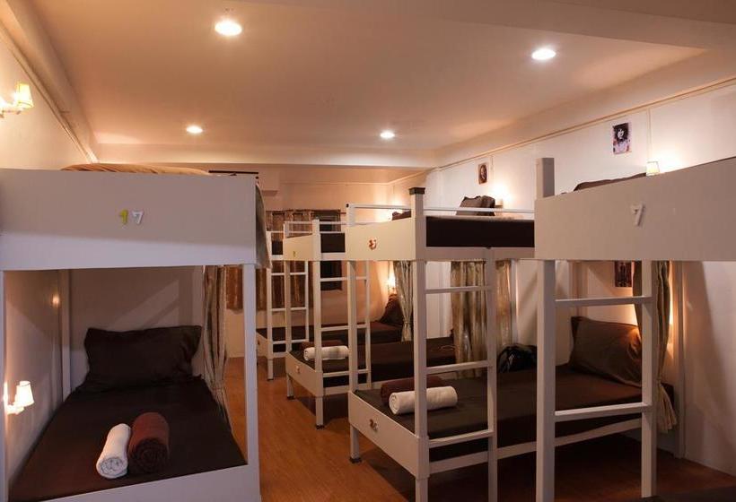 Hello Backpacker Samui Hostel 2