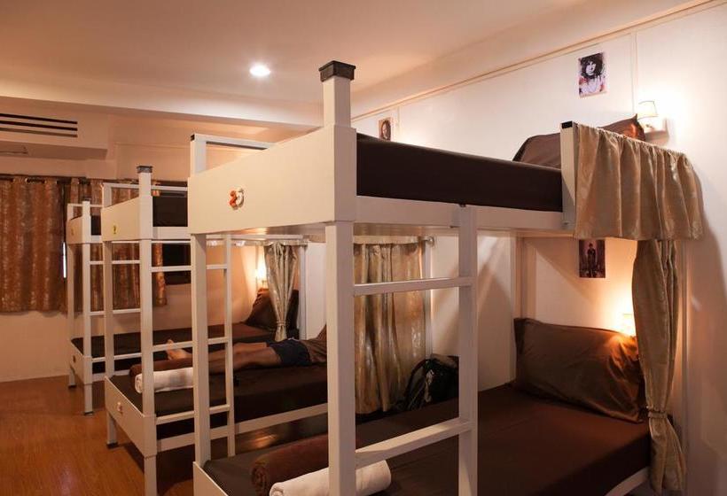 Hello Backpacker Samui Hostel 5