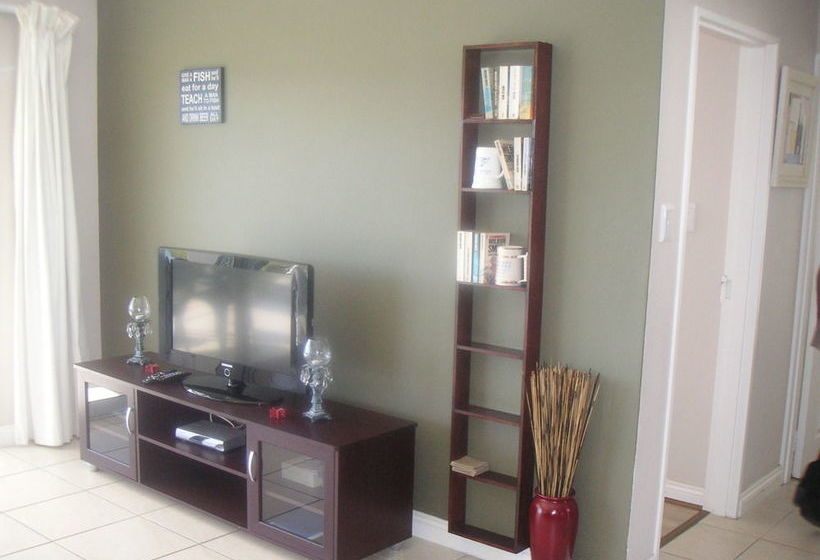 Waterside Living Estates 10