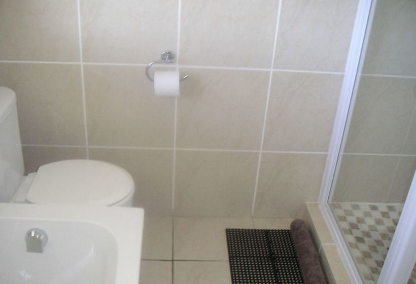 Waterside Living Estates 7