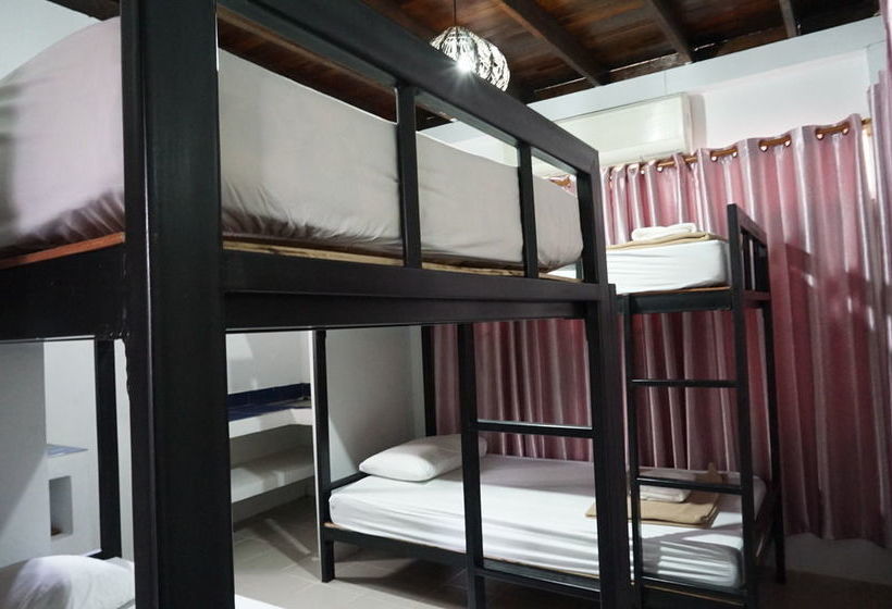 Baan Park Raak Backpacker Hostel 10