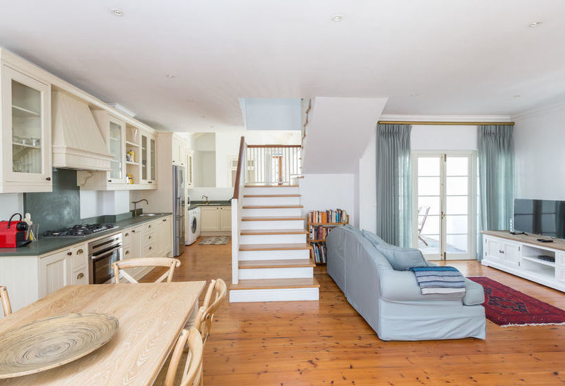 The Majestic Apartment 11